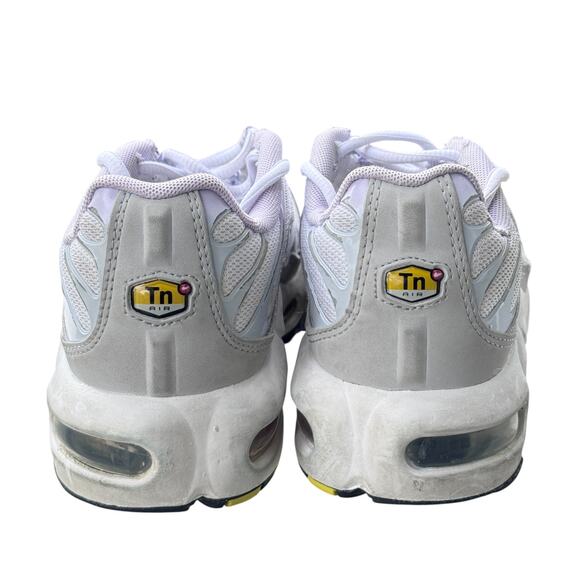 Nike Air Max Plus TN Sneakers Youth 5Y White Metallic Silver Low Top CD0609-108 - Picture 3 of 10